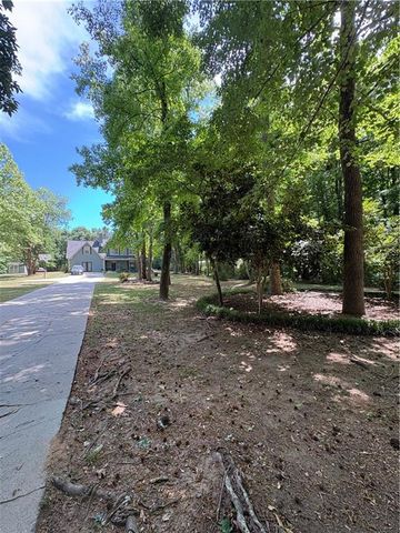 1769 Brandi Lane, Loganville, GA 30052