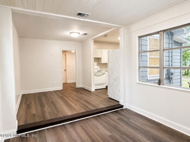 9114 HARRISON Avenue, Jacksonville, FL 32208