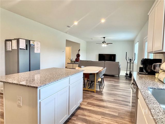 805 Longleaf Drive, Richmond Hill, GA 31324