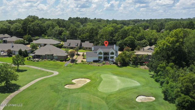 9 Glen Eagles Drive, Jackson, MS 39211