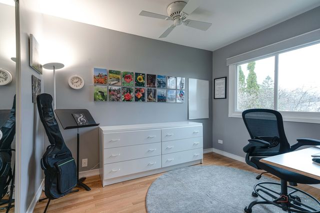 33124 N Shannon Drive, Grayslake, IL 60030