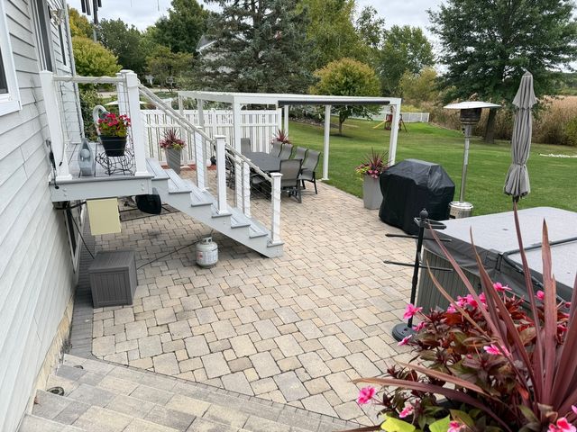 33124 N Shannon Drive, Grayslake, IL 60030