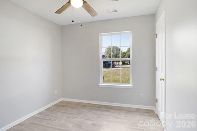6834 Flaxseed Lane, Charlotte, NC 28216