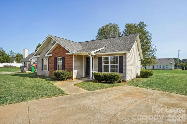 6834 Flaxseed Lane, Charlotte, NC 28216