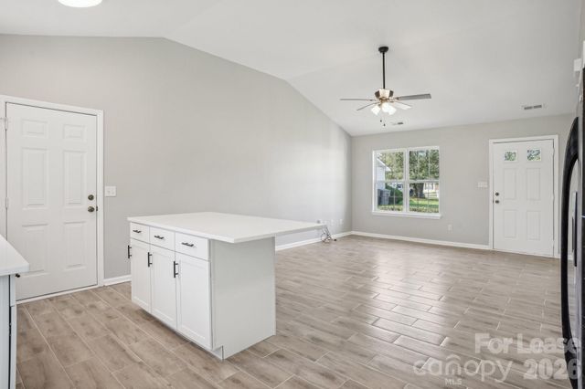 6834 Flaxseed Lane, Charlotte, NC 28216
