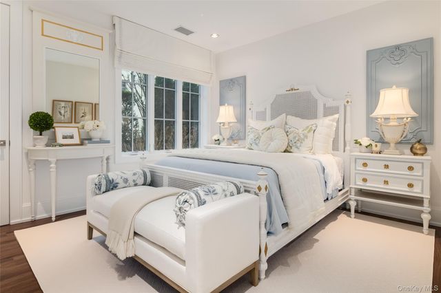 15 Kensington Road 109, Bronxville, NY 10708