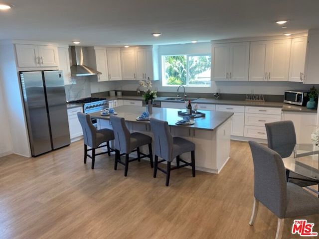 8631 Olin Street 3, Los Angeles, CA 90034