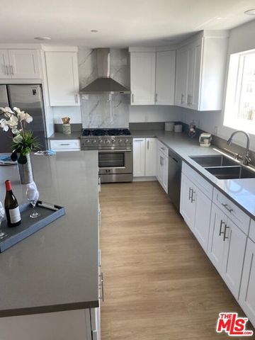 8631 Olin Street 3, Los Angeles, CA 90034