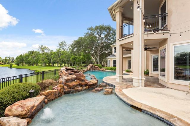 14 Sullivans Landing, Missouri City, TX 77459