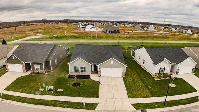 1037 Colcester Lane, West Lafayette, IN 47906