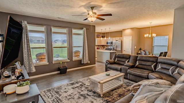 1037 Colcester Lane, West Lafayette, IN 47906