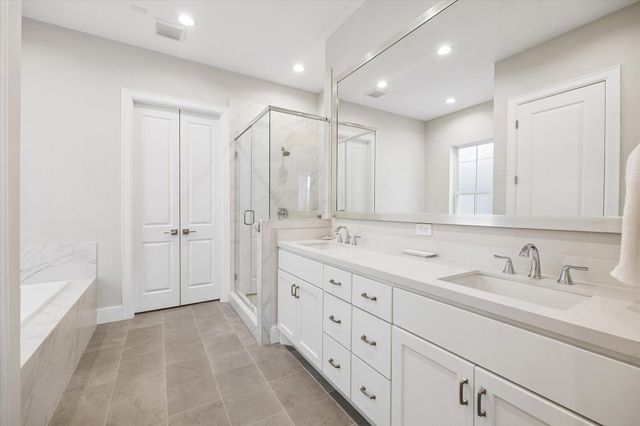 966 Dunleigh Meadows Lane, Houston, TX 77055