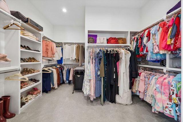 966 Dunleigh Meadows Lane, Houston, TX 77055