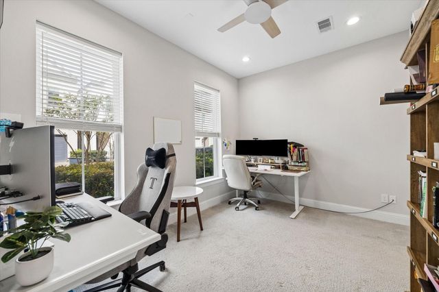 966 Dunleigh Meadows Lane, Houston, TX 77055