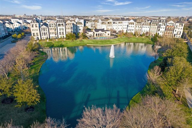 966 Dunleigh Meadows Lane, Houston, TX 77055