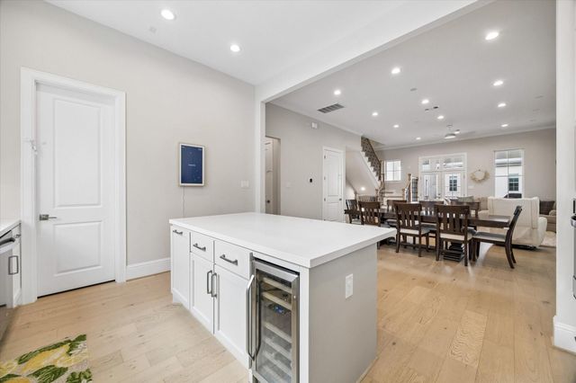 966 Dunleigh Meadows Lane, Houston, TX 77055