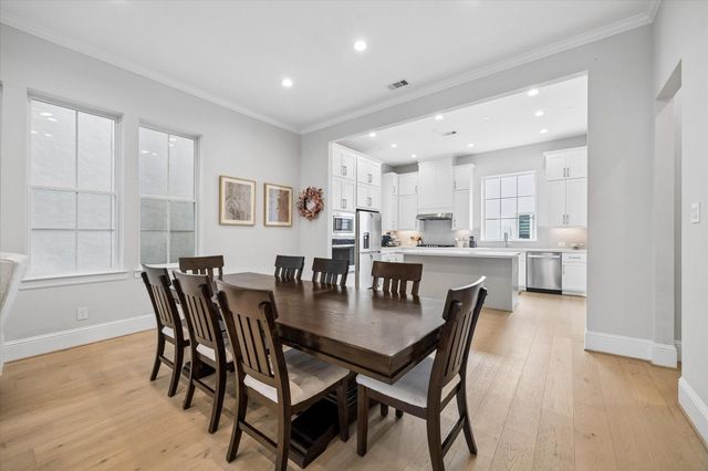 966 Dunleigh Meadows Lane, Houston, TX 77055