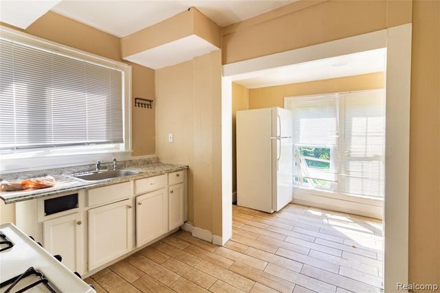 5137 Saint Clair Street, Detroit, MI 48213