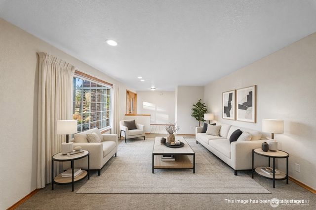 1911 E Island Lake Drive, Shelton, WA 98584