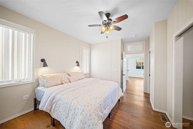 1911 E Island Lake Drive, Shelton, WA 98584