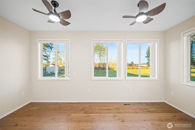 1911 E Island Lake Drive, Shelton, WA 98584