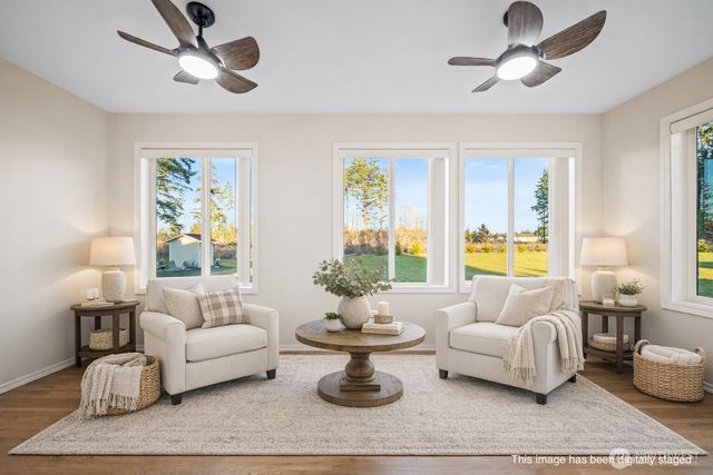 1911 E Island Lake Drive, Shelton, WA 98584