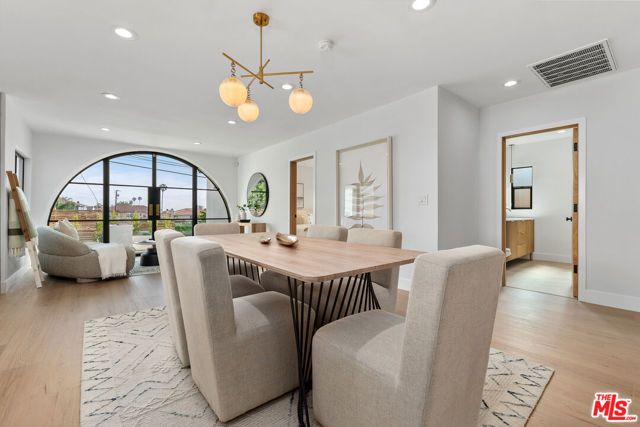 5168 Southridge Avenue, Los Angeles, CA 90043