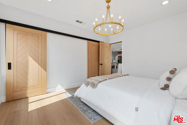 5168 Southridge Avenue, Los Angeles, CA 90043