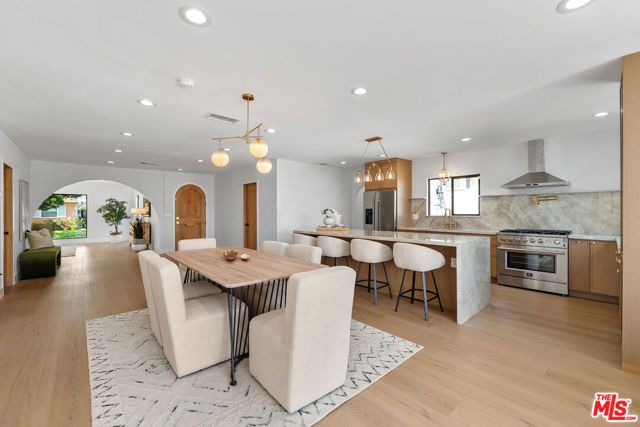 5168 Southridge Avenue, Los Angeles, CA 90043