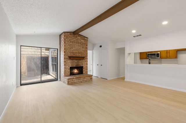 2853 Capella Circle, Garland, TX 75044