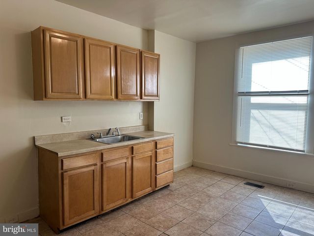 2703 JEFFERSON ST, Baltimore, MD 21205