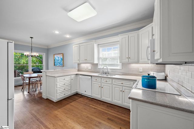 9 March Winds Court, Greer, SC 29650