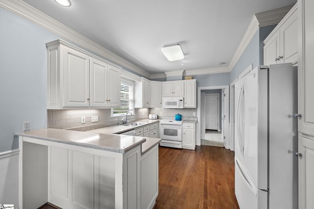 9 March Winds Court, Greer, SC 29650