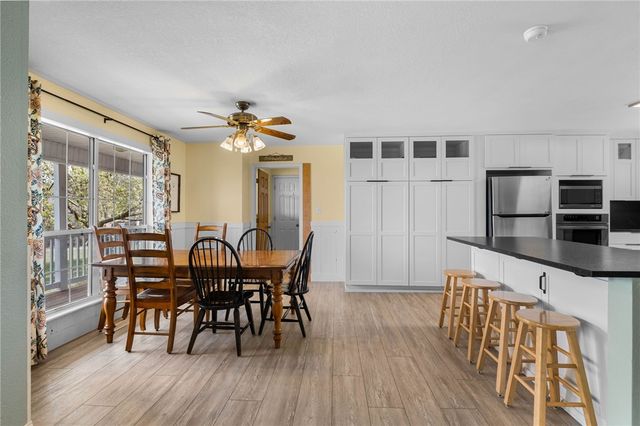 11993 Ranchwood Road, Prairie Grove, AR 72753