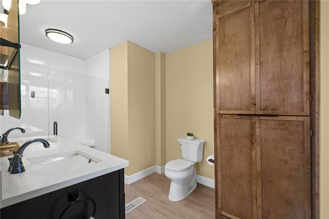 11993 Ranchwood Road, Prairie Grove, AR 72753