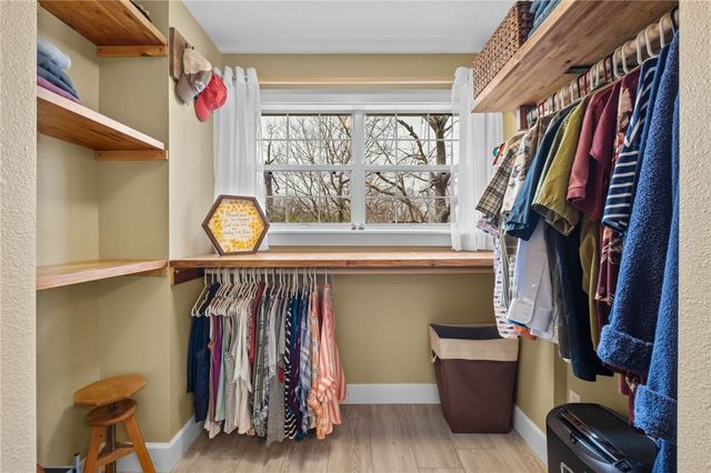 11993 Ranchwood Road, Prairie Grove, AR 72753