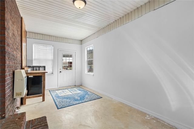 11993 Ranchwood Road, Prairie Grove, AR 72753