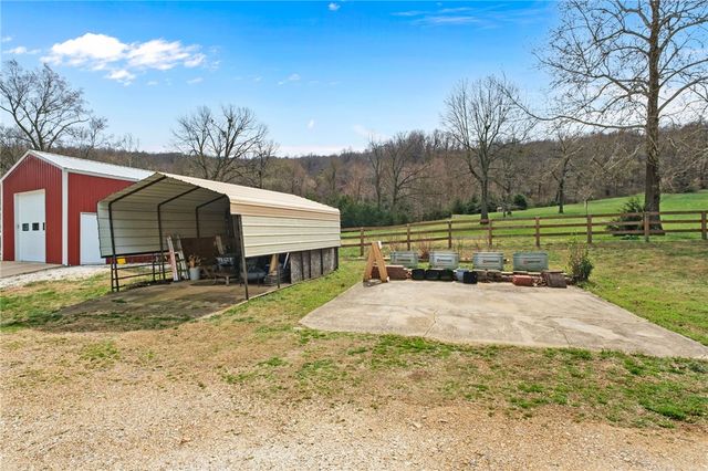 11993 Ranchwood Road, Prairie Grove, AR 72753