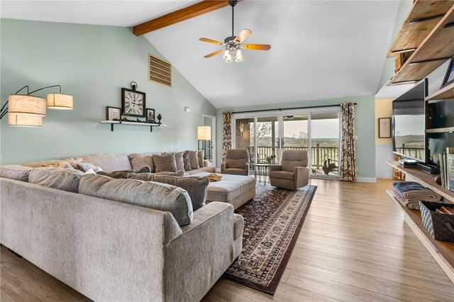 11993 Ranchwood Road, Prairie Grove, AR 72753