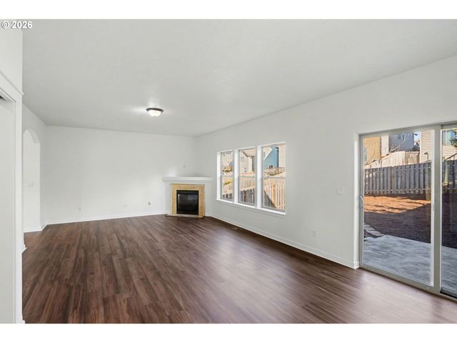 830 LIMELIGHT Ave, Salem, OR 97304