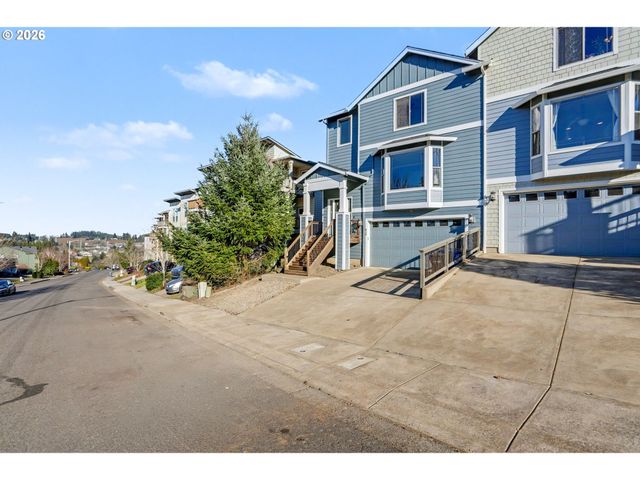 830 LIMELIGHT Ave, Salem, OR 97304