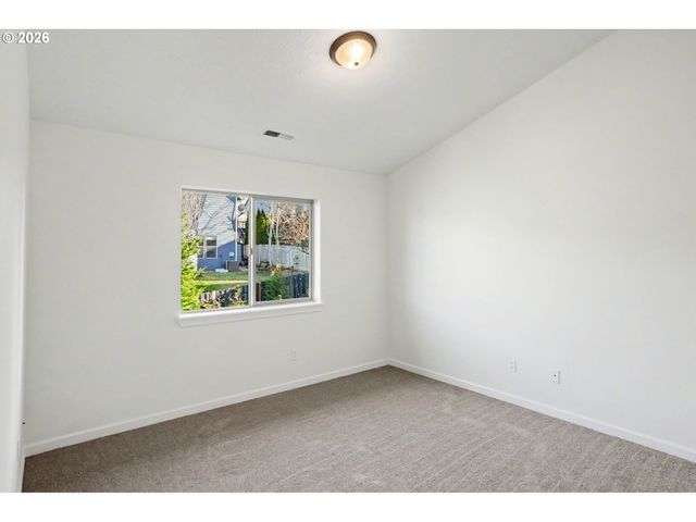 830 LIMELIGHT Ave, Salem, OR 97304