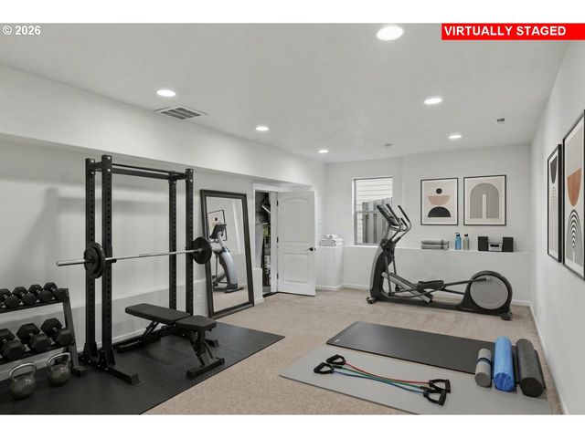 830 LIMELIGHT Ave, Salem, OR 97304