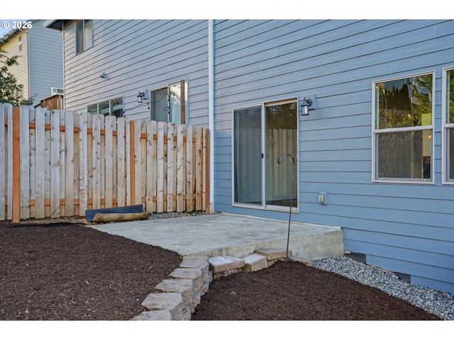 830 LIMELIGHT Ave, Salem, OR 97304