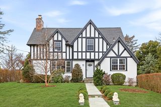 11 Van Buren Place, White Plains, NY 10603