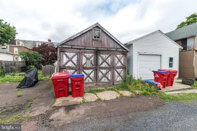 52 FRANKLIN AVE, Souderton, PA 18964