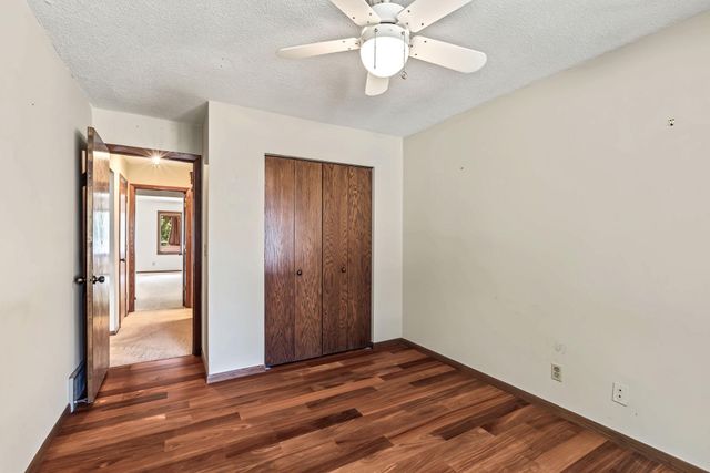 10275 Scarborough Road, Bloomington, MN 55437