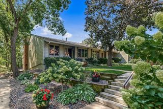 10275 Scarborough Road, Bloomington, MN 55437