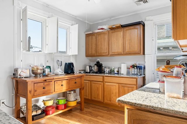 58 Oliver Street, Fitchburg, MA 01420