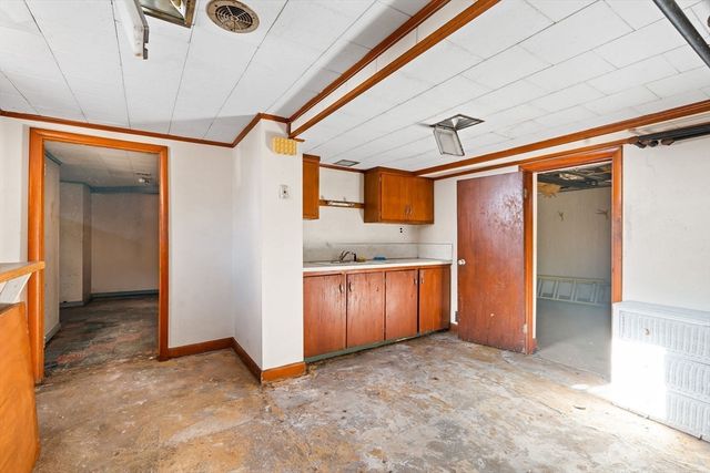 58 Oliver Street, Fitchburg, MA 01420